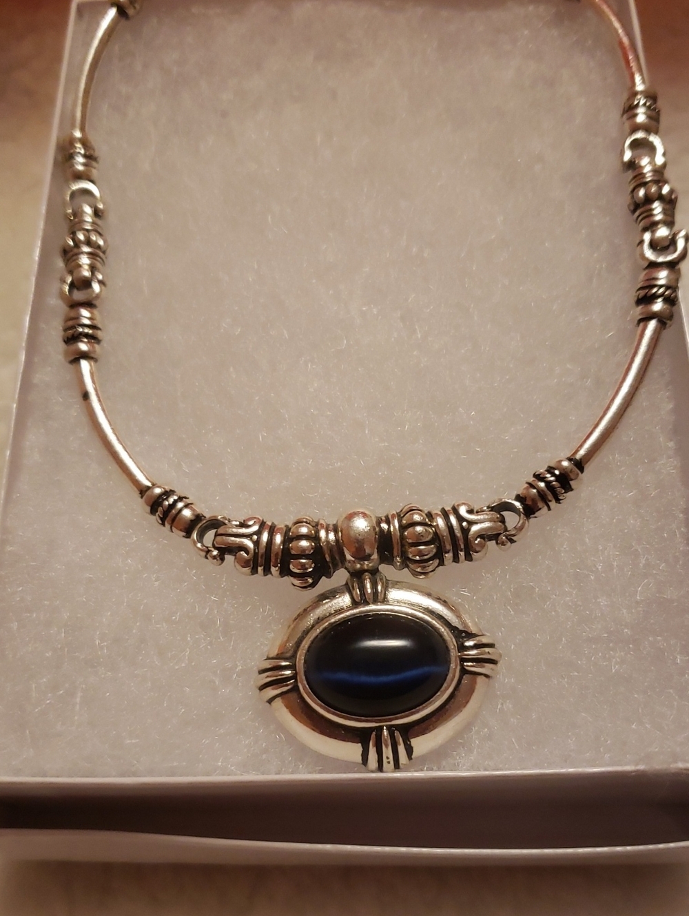 Avon Vintage blue  cats eye Aztec  choker